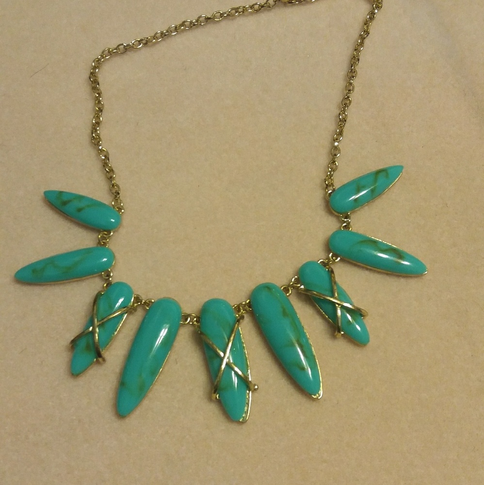Jewelry - Picture 4 of 4